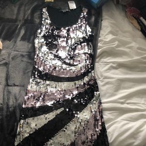 Black/silver sequined dress